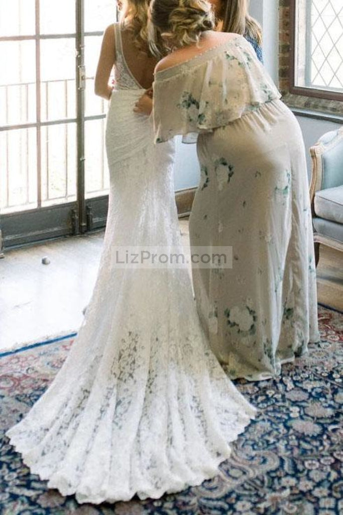 Chic White Lace V-Neck Sleeveless Open Back Wedding Dress Dresses