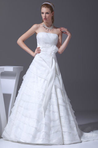 products/Geogerous-White-A-line-Sleeveless-Wedding-Dress-With-Ribbon.jpg