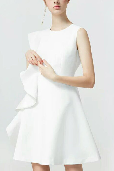 Simple White Scoop Sleeveless A-line Evening Homecoming Dress